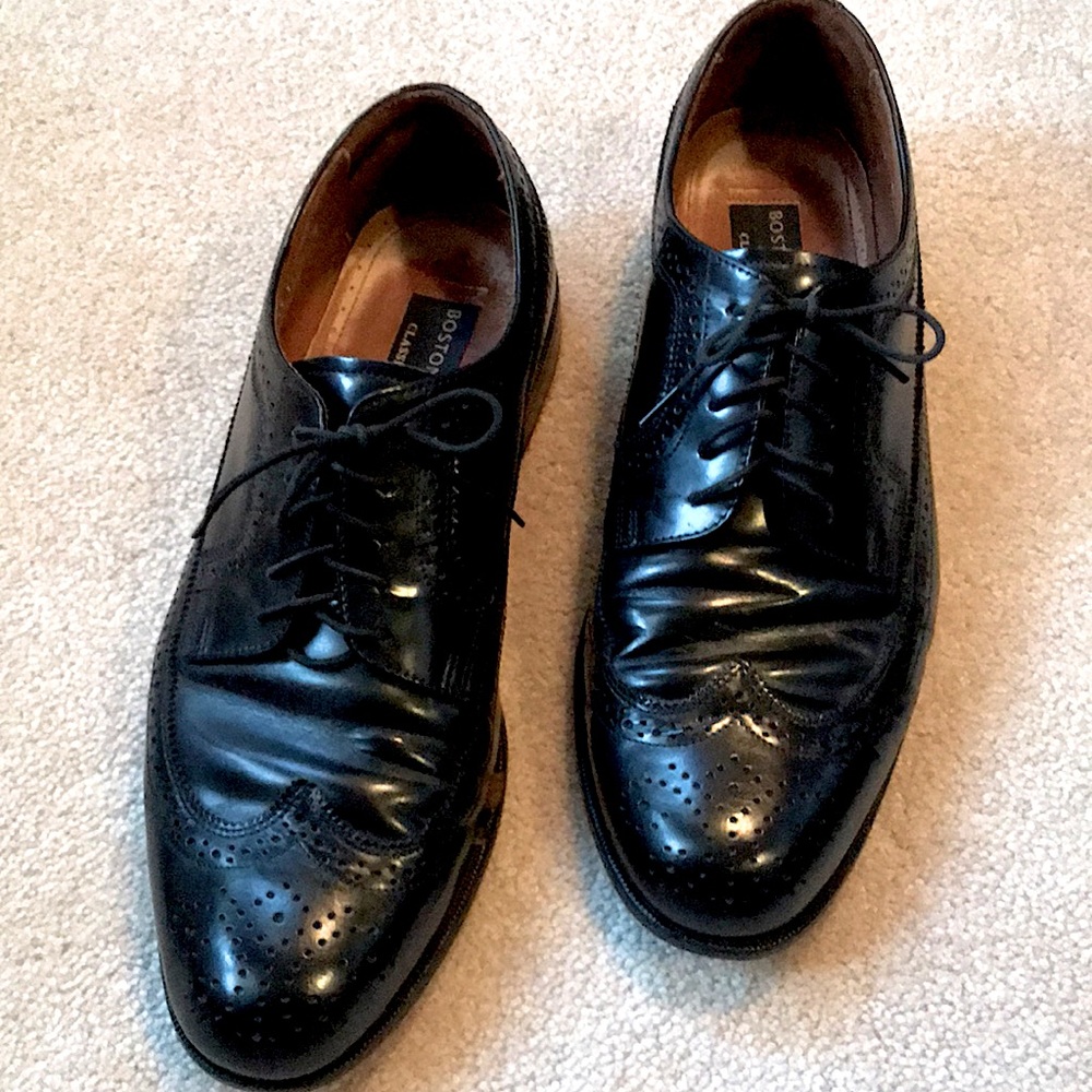 Mens Bostonian wing tips